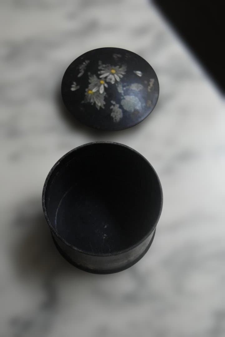 パピエマシェ　マーガレットの小物入れ　フランスアンティーク ナポレオン三世