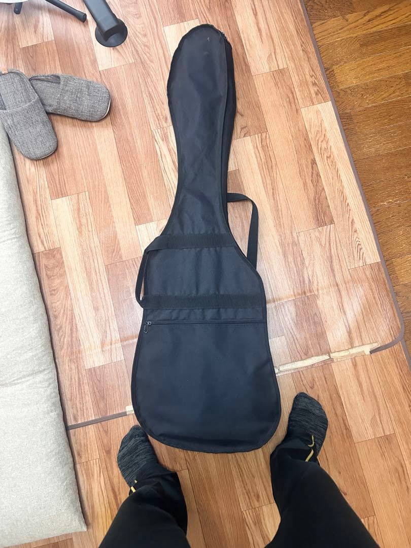 Squier ジャズベース ブラック ソフトケース付き ducamon