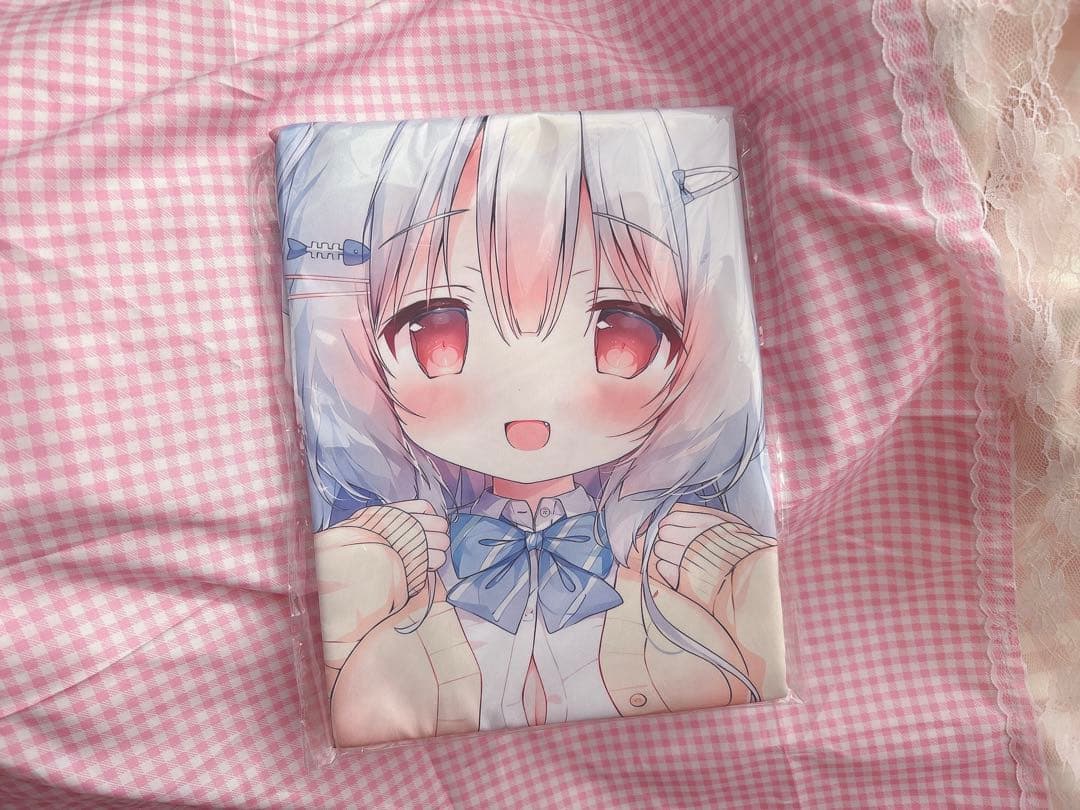 ♡桃豆こまもち♡ 抱き枕カバー こぼねちゃん