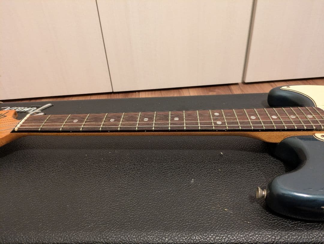 Fender Mustang エレキギター 　ムスタング＋ハードケース　ジャンク