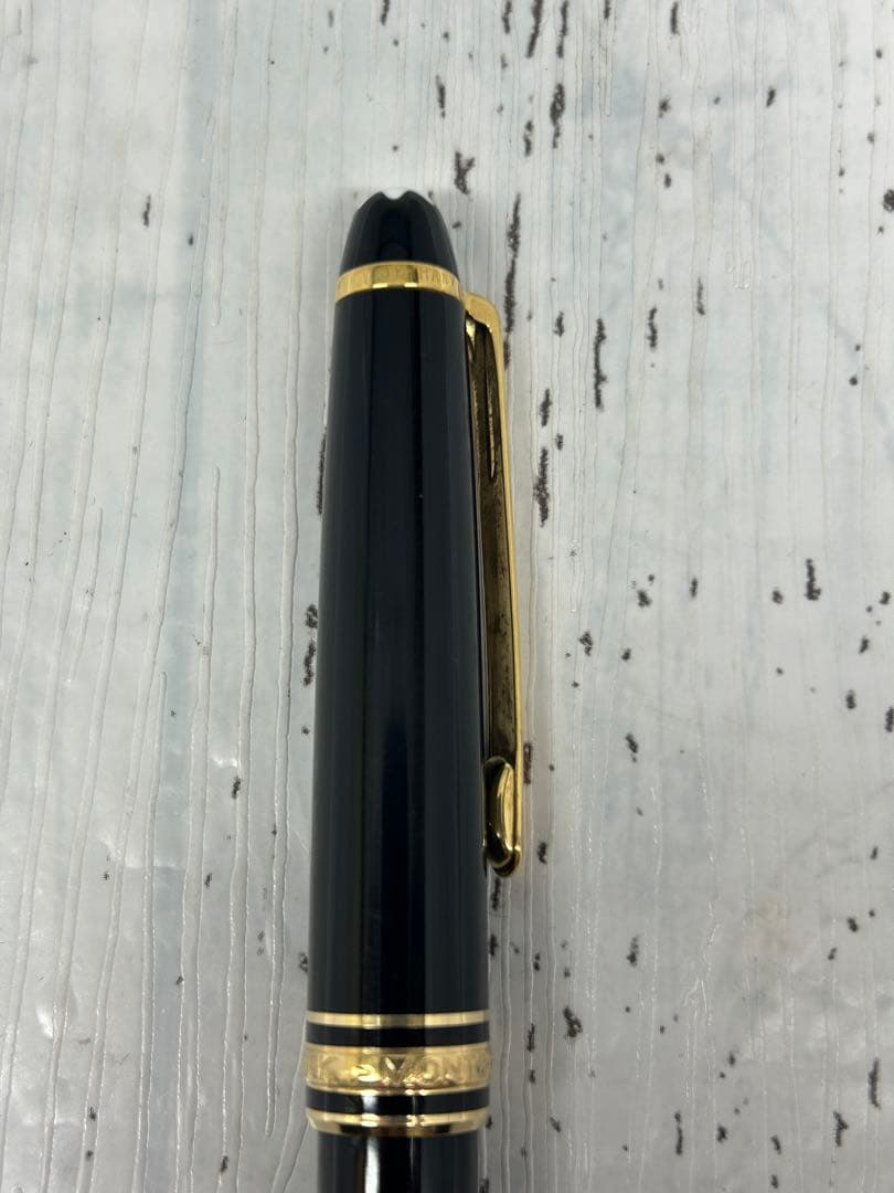 送料込み⭐︎MONTBLANC【ブラックボールペン】