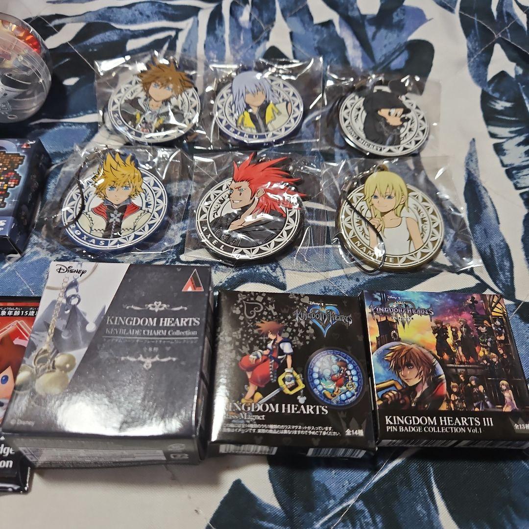 【値下げ可】キングダムハーツ アクリル　メタルチャーム カンバッジ　まとめ