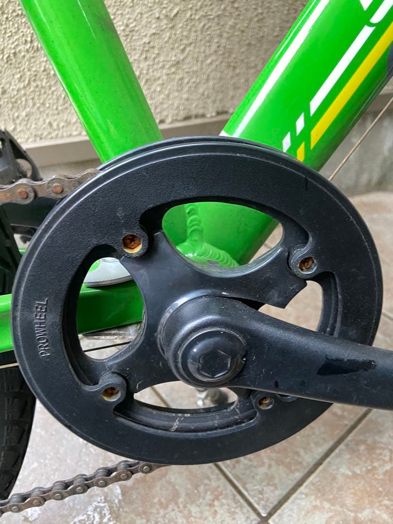 Carrera ジュニア自転車 緑色