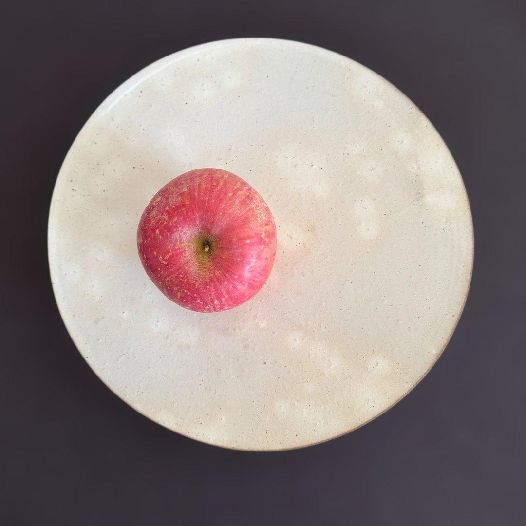 2/1まで限定値下げ：希少：花岡隆　粉引台皿　高台