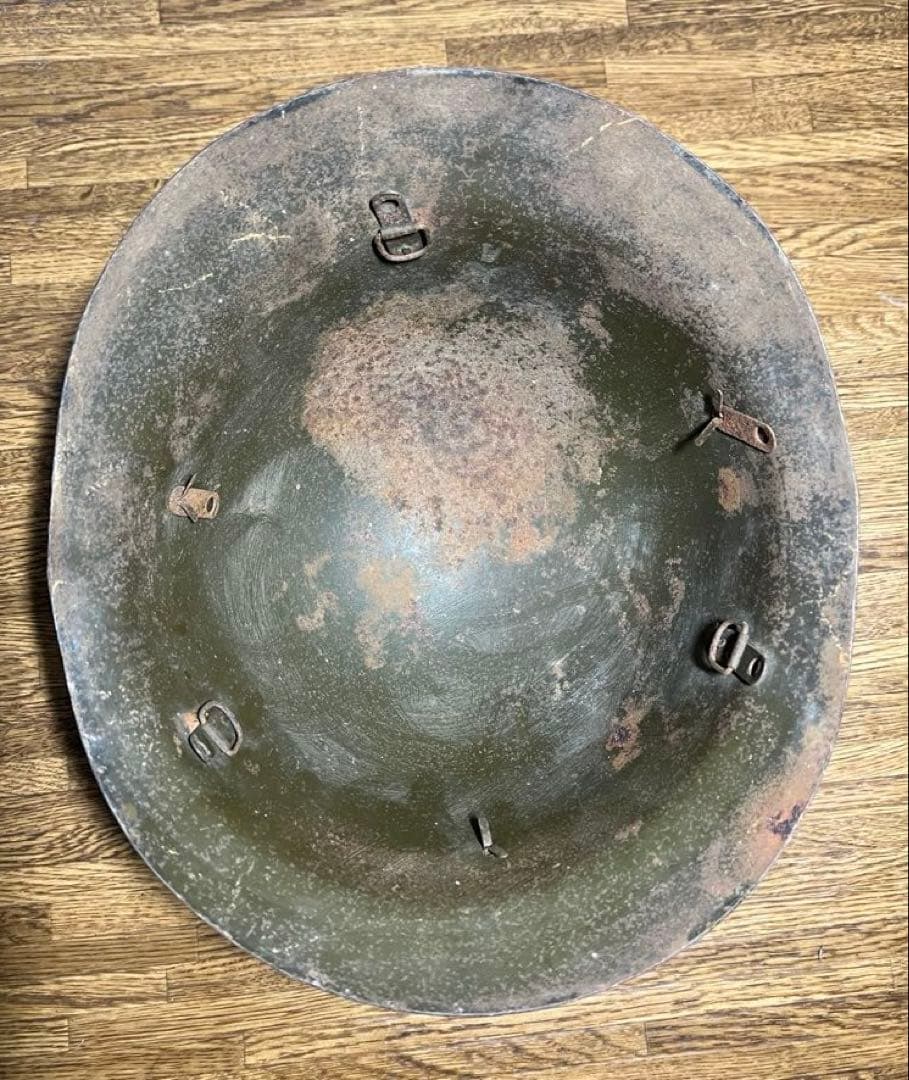 【希少】軍隊ヘルメット