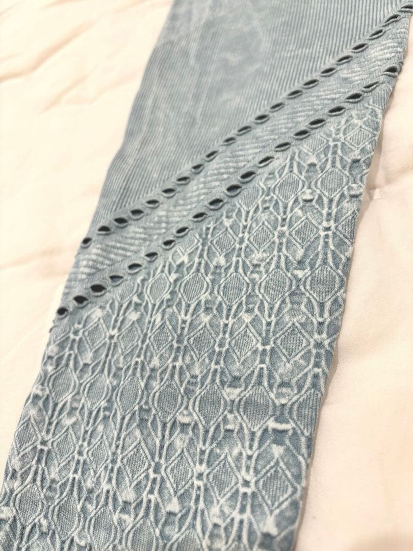 新品未使用　SUKALA スモークグリーンデニム　ヨガレギンス