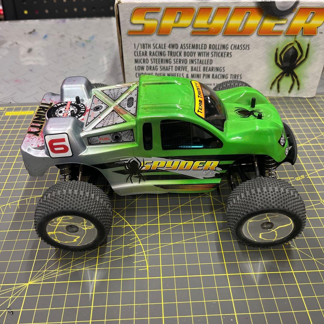 Itsy Bitsy Pro 1/18 京商　ラジコン　バギー　スパイダー