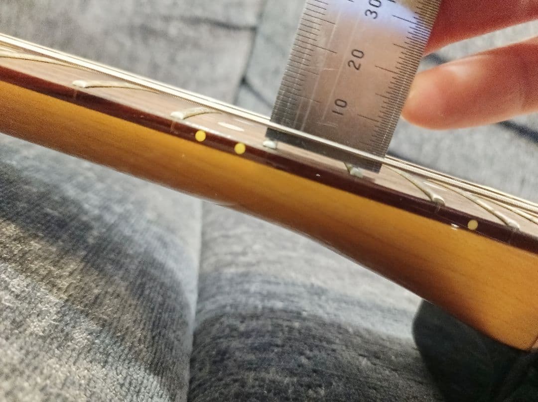 Bacchus BST-400　ストラトキャスタータイプ