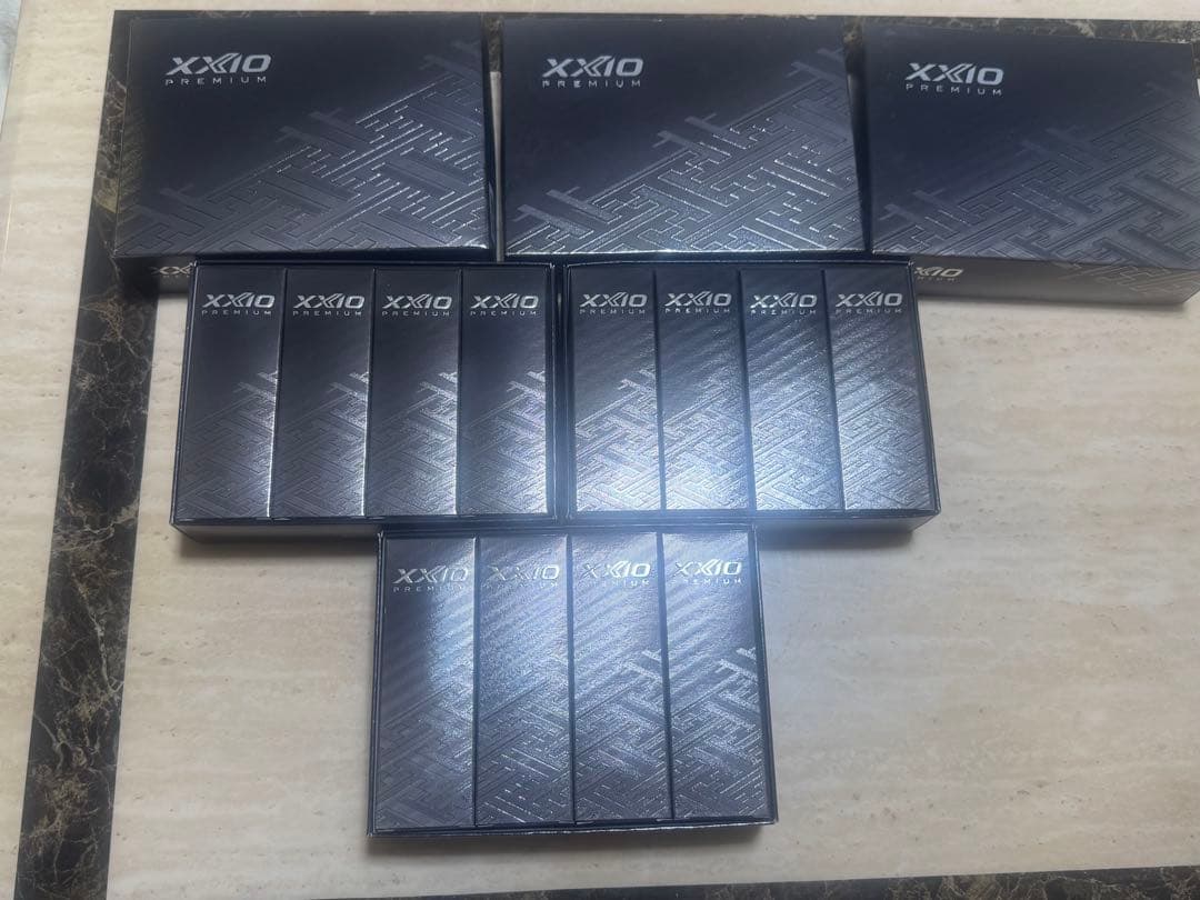 ゼクシオ　プレミアム　ボール　半額　3ダース　xxio