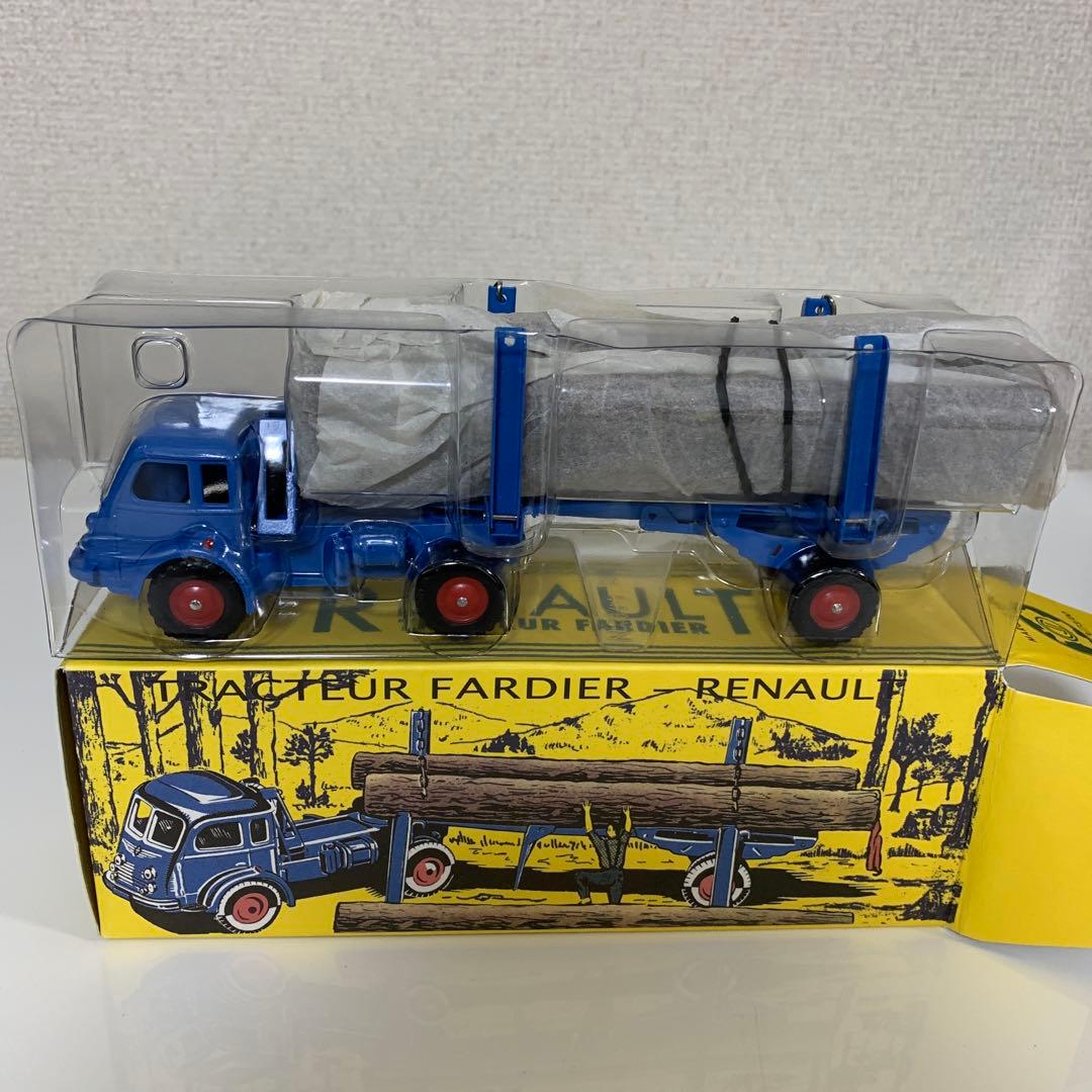 CIJ ルノー　RENAULT 材木運搬トラック　スケール不明