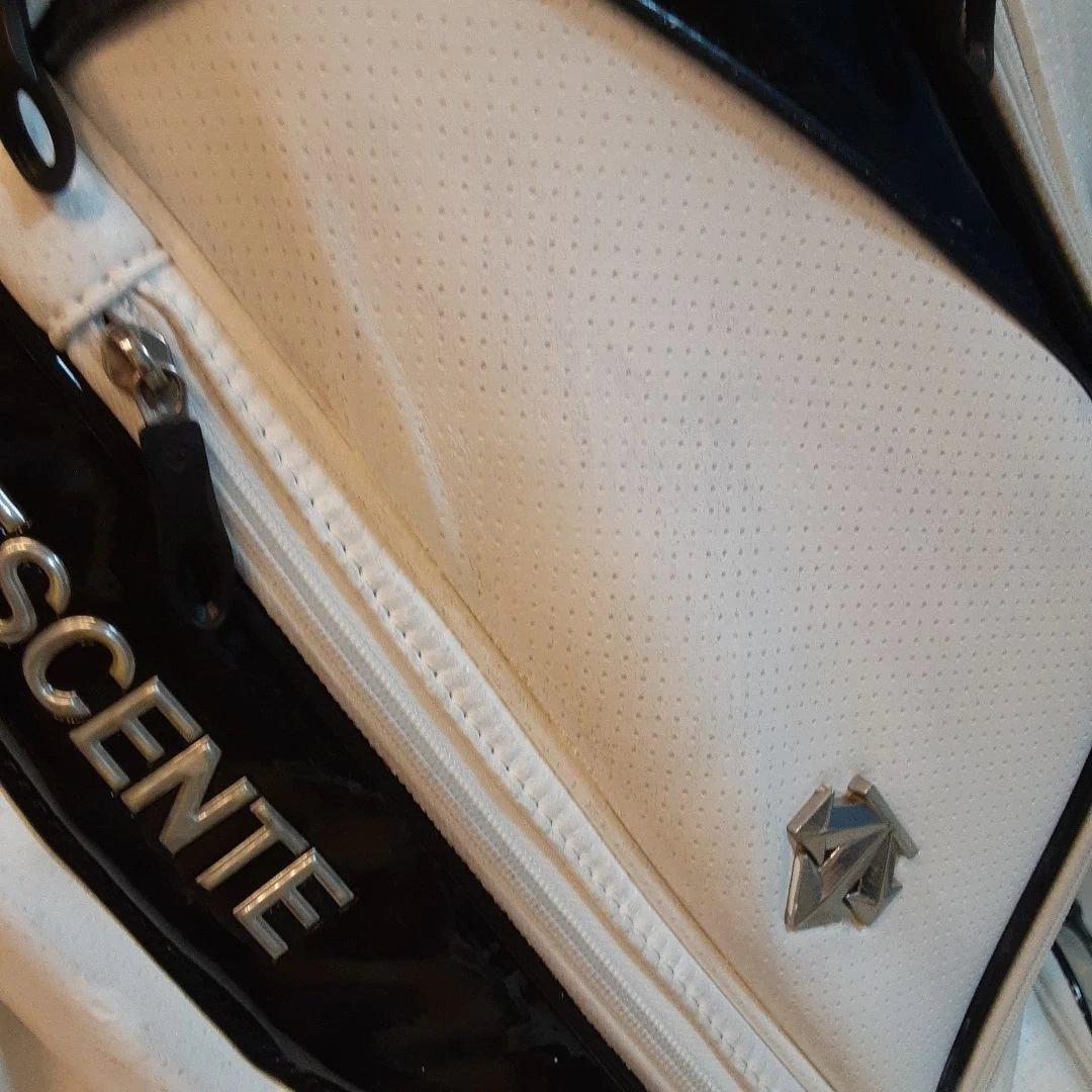 デサントゴルフ　キャディーバック最終価格