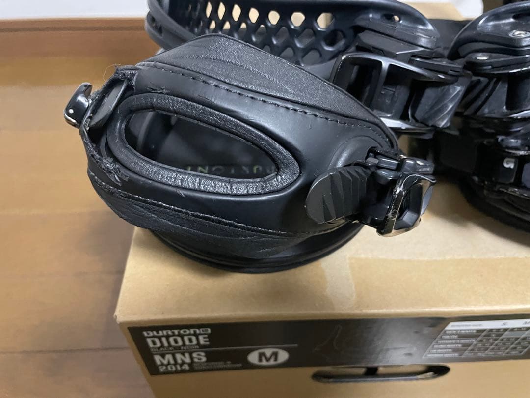 Burton Diode スノーボードバインディング Mサイズ 黒