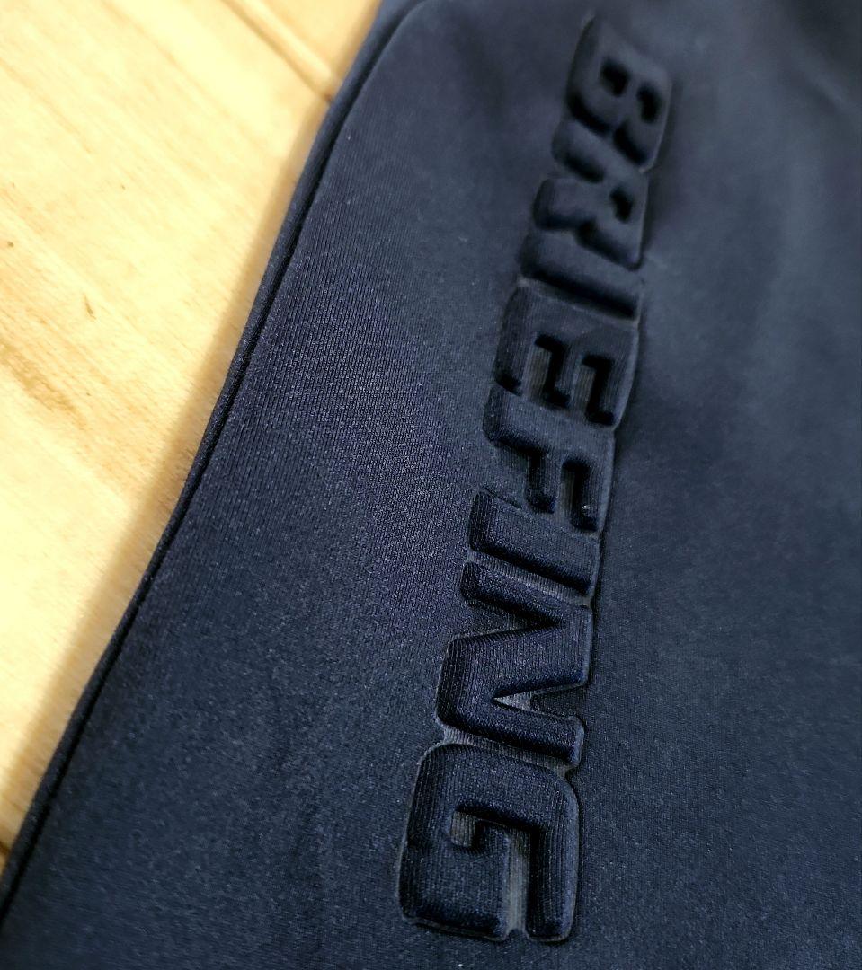 美品✦BRIEFING✦3D LOGO スカート✦ ネイビー✦ S