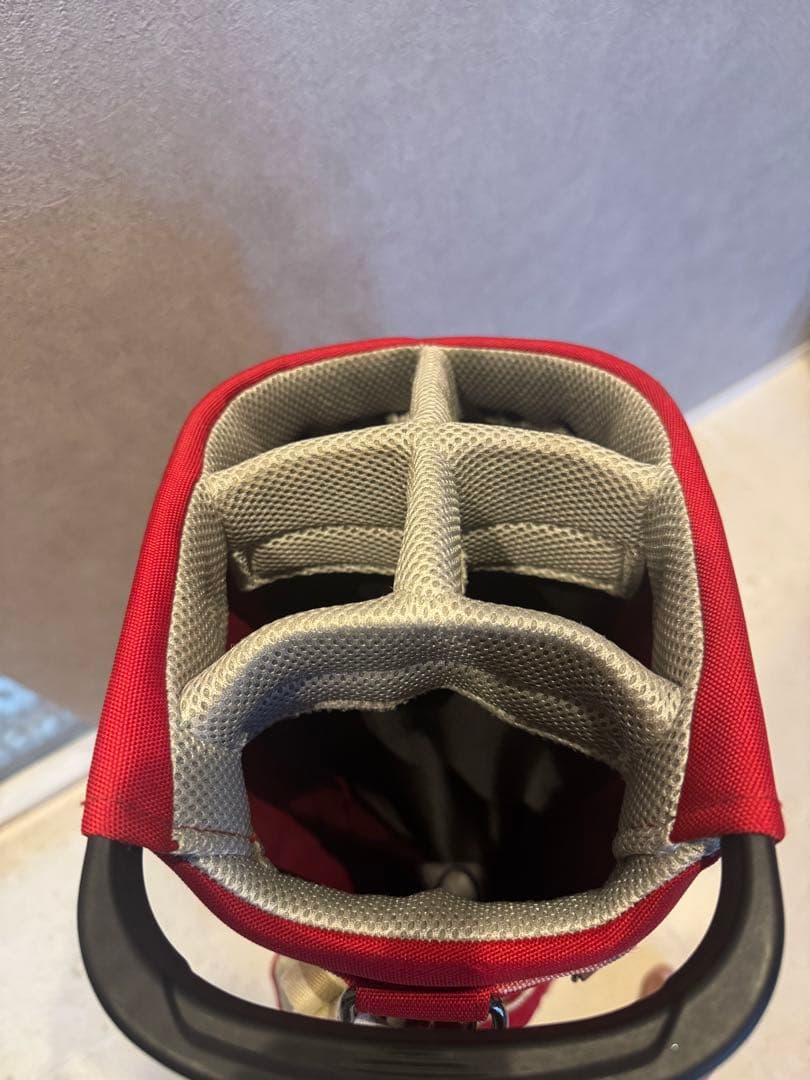 【美品】Titleist ゴルフバッグ 赤 Mercedes-Benzコラボ