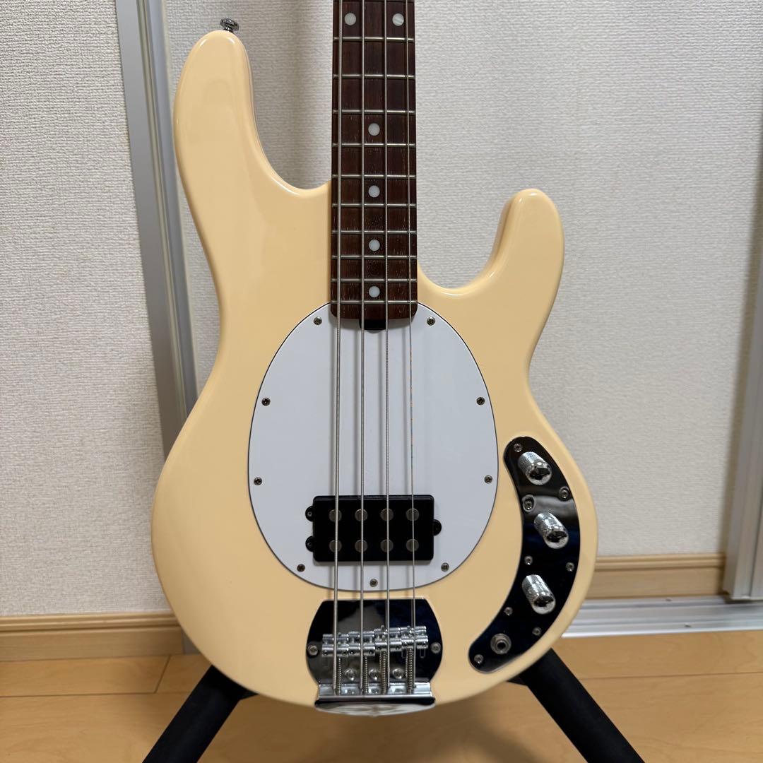 【美品】Sterling by Music Man Sub Ray4 アイボリー
