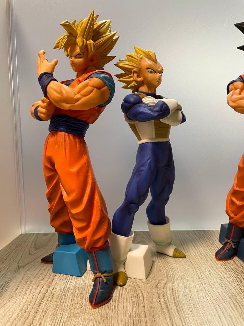 【美品】ドラゴンボール メモリーズ　フィギュア　孫悟空 ベジータ
