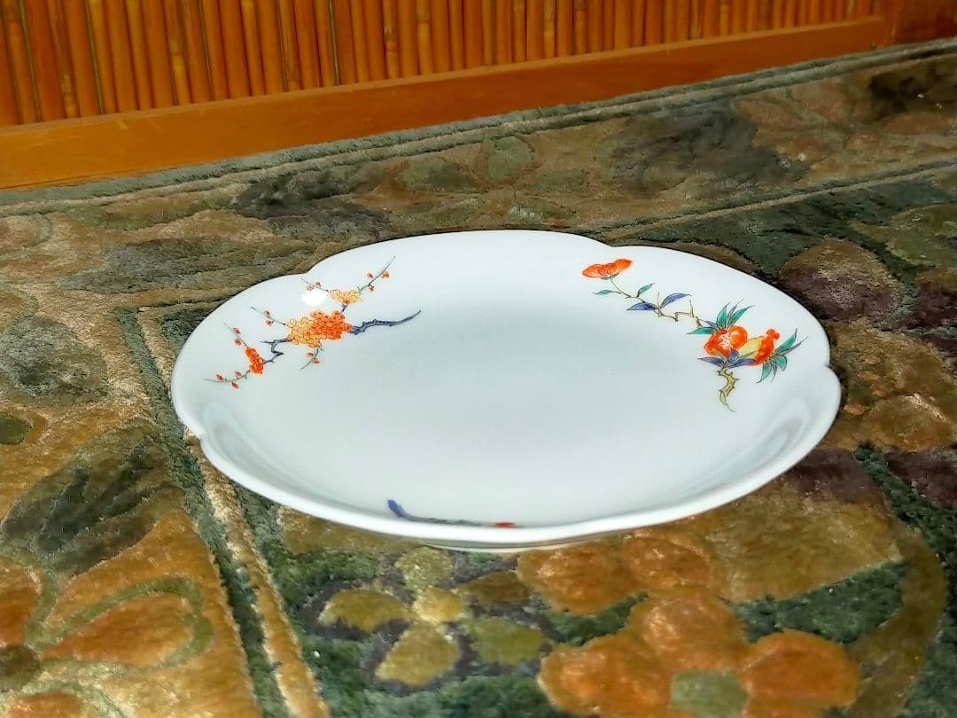 ♥未使用♥　人間国宝　♥　13代　♥　酒井田柿右衛門　♥　皿　５枚　共箱付き