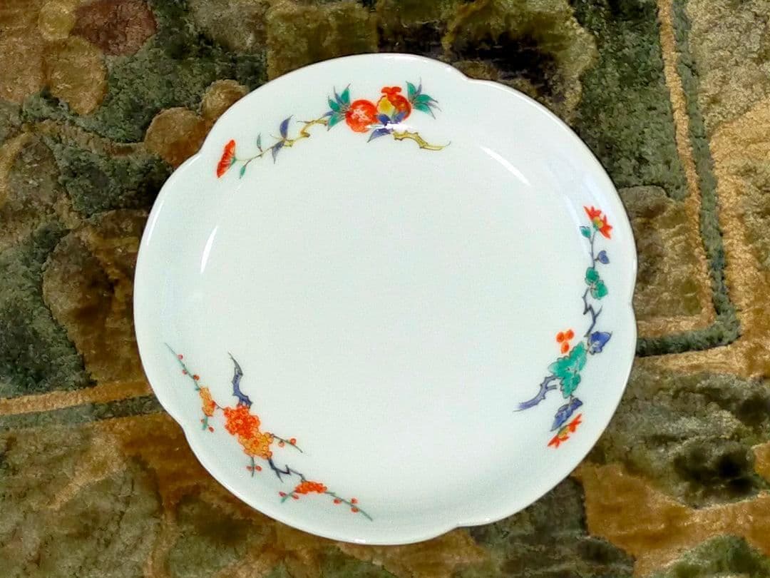 ♥未使用♥　人間国宝　♥　13代　♥　酒井田柿右衛門　♥　皿　５枚　共箱付き