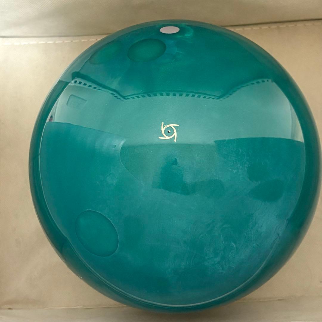 【美品】マーベル　スマッシュ ボウリングボール　15ポンド　プラグ済