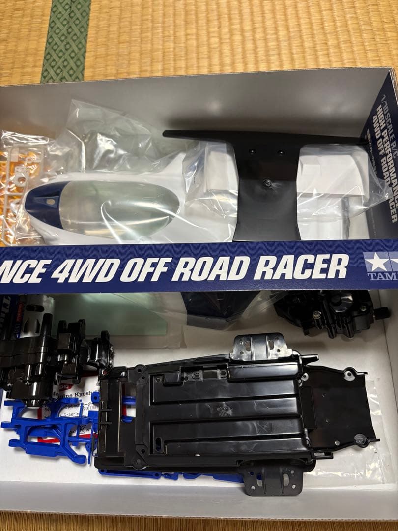タミヤ サンダーショット4WD レーシングバギー(2022年復刻版)組み立て途中
