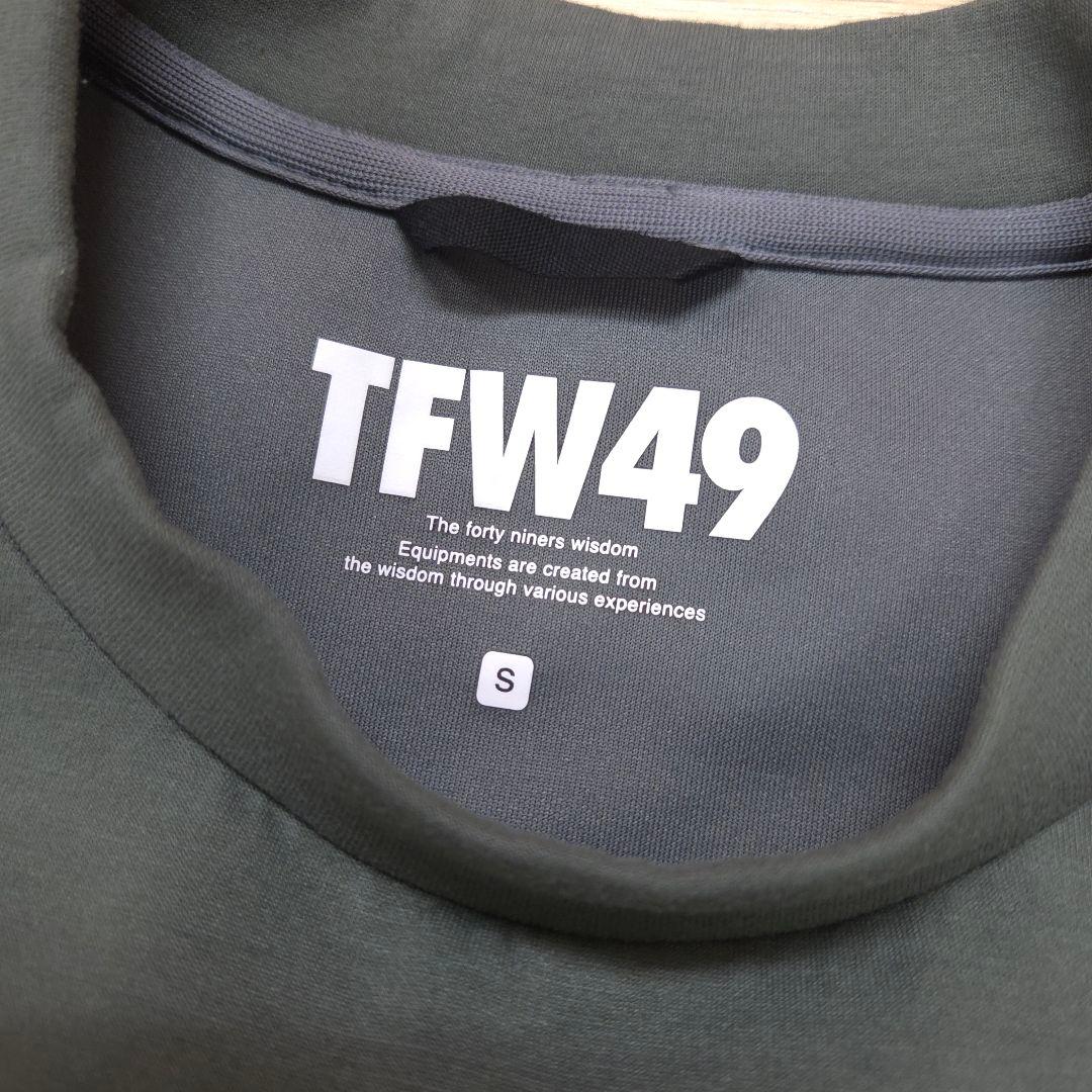 メンズウェア 89. TFW49 CARDBOARD MATERIAL CREW