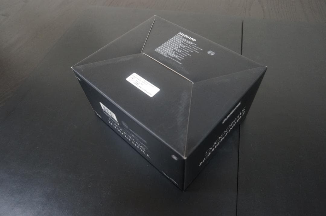 0041　釣り　リール　新品　シマノ　SHIMANO TWIN POWER