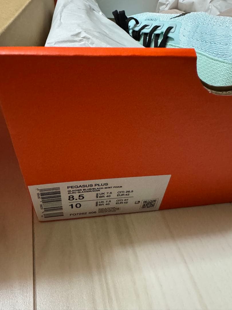 正規店購入品　ナイキ　ペガサス　プラス