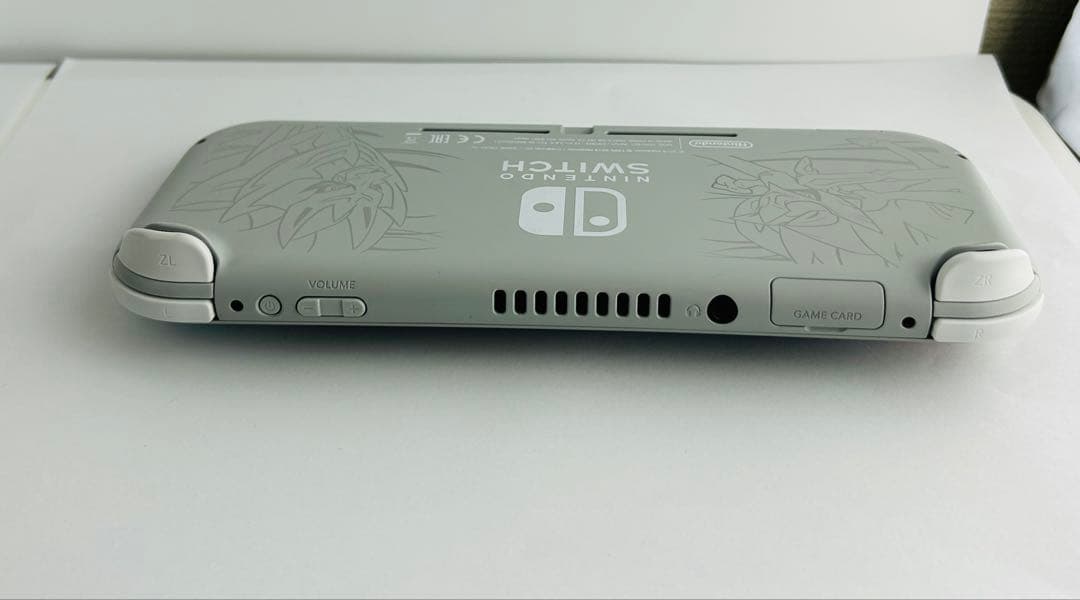 完備品 Nintendo switch スイッチ ライト ザシアン ザマゼンタ