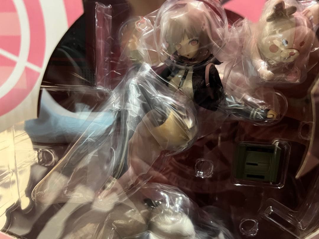 七海千秋 1/8スケール フィギュア