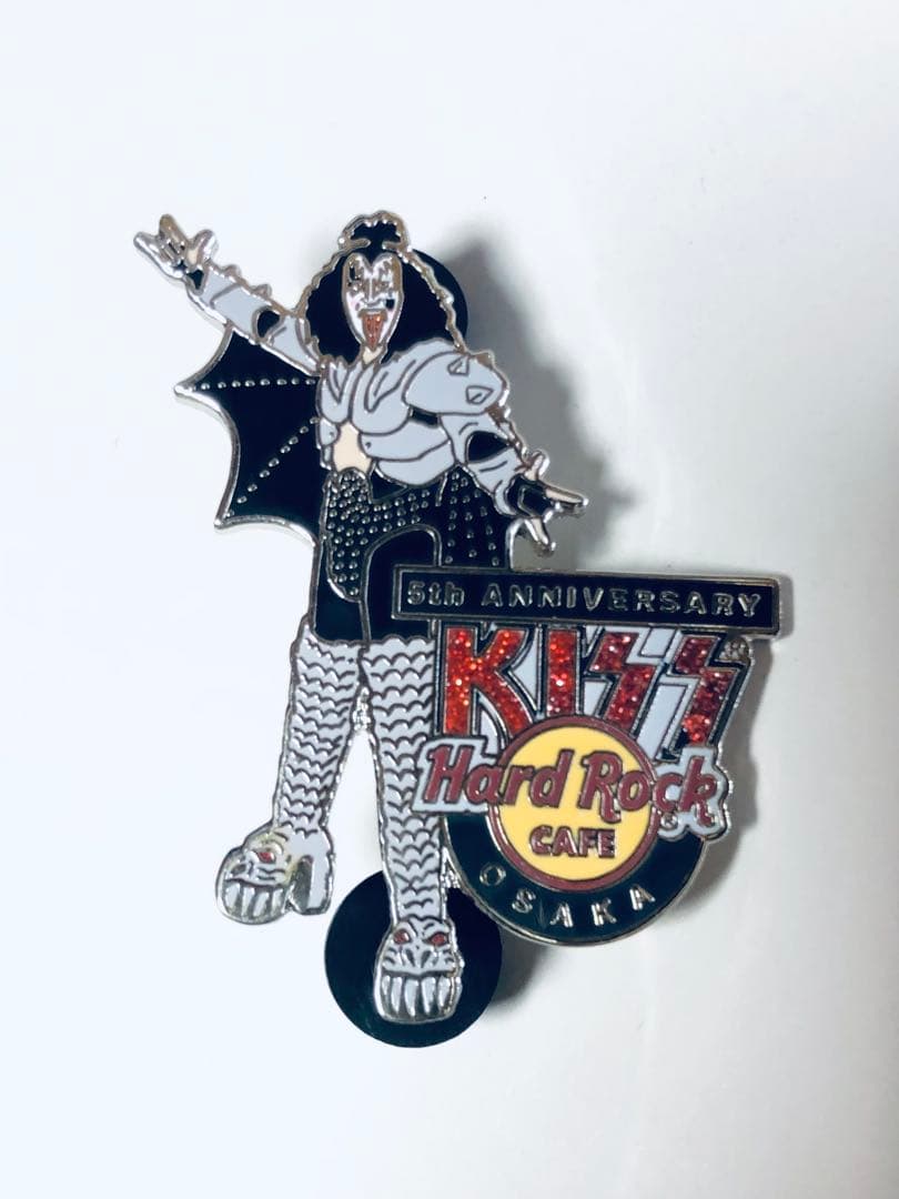 ハードロックカフェ大阪5周年記念　キッスピンバッジセット　希少品