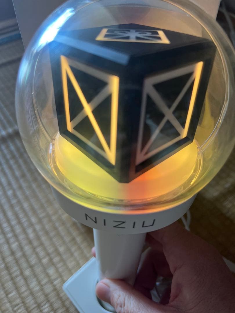 NIZIU LEDペンライト 充電スタンド付き