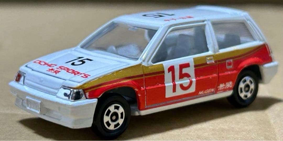 トミカ ホンダ シビック 3ドア 無限