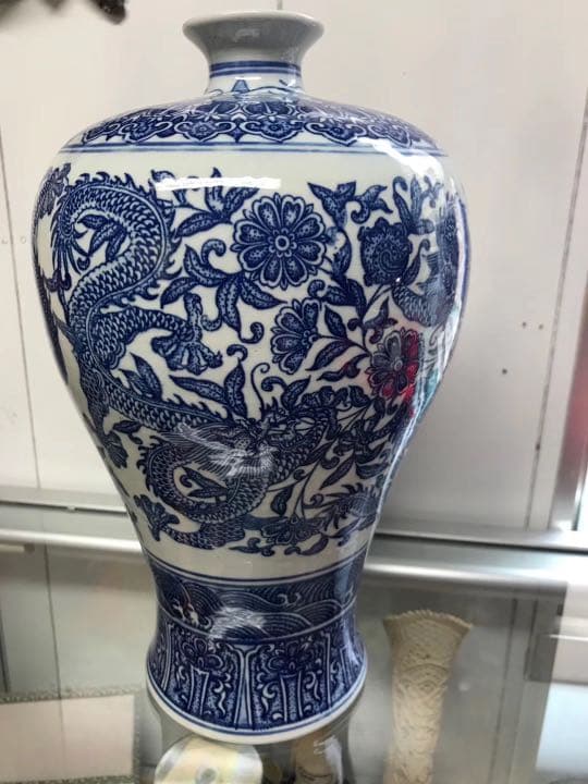 中国の花瓶です。