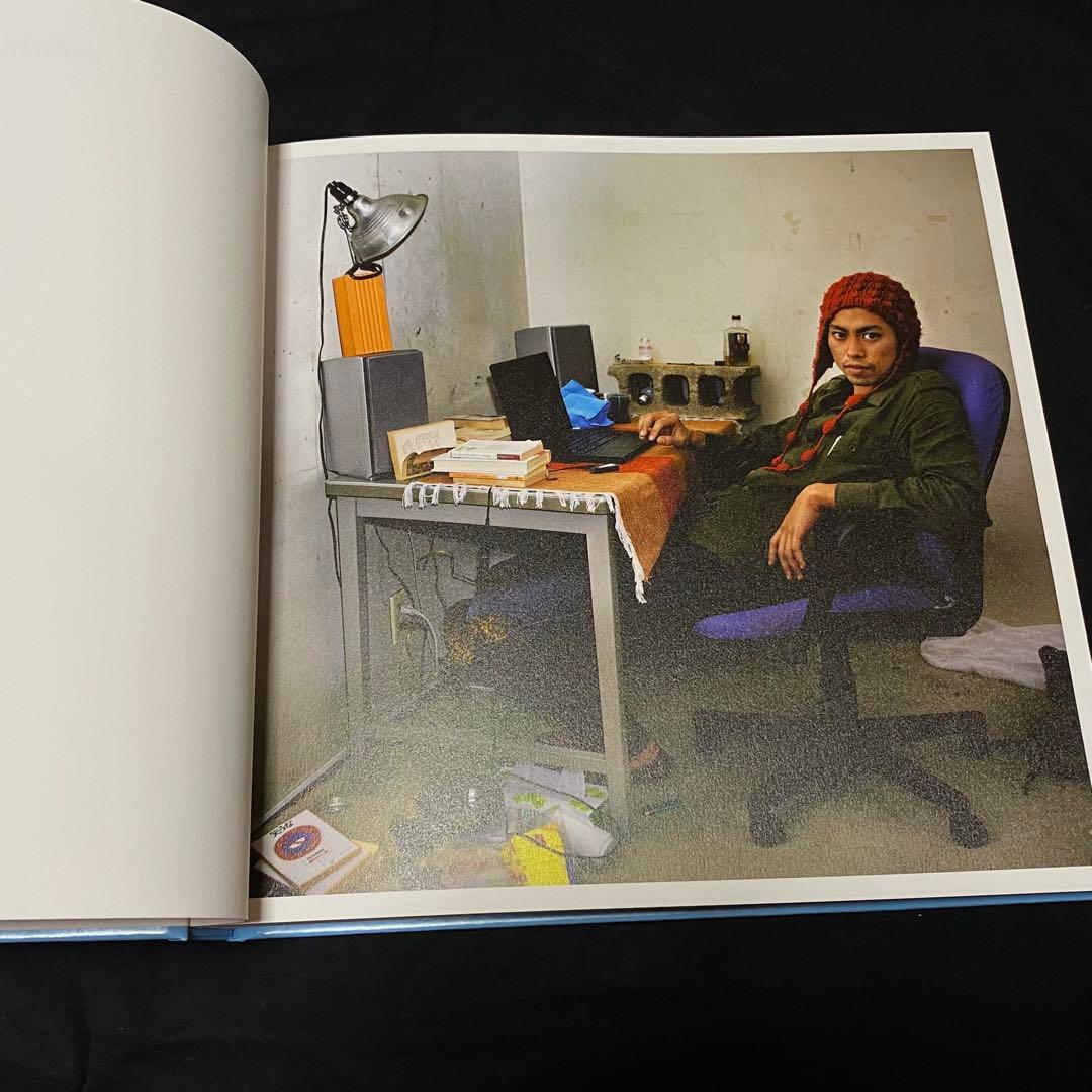 「okinawan portraits 2010-2012」 石川 竜一　写真集