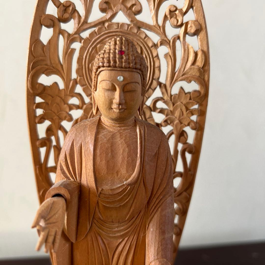 阿弥陀如来立像