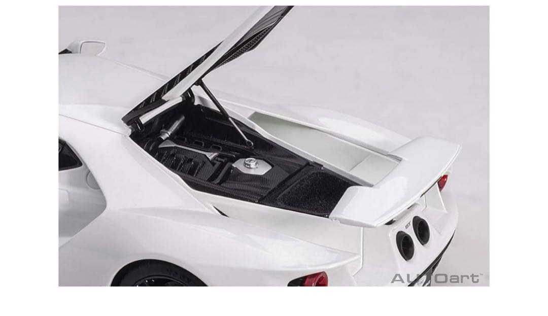 11459 AUTOart 1/18 フォード GT 2017 ホワイト 完成品
