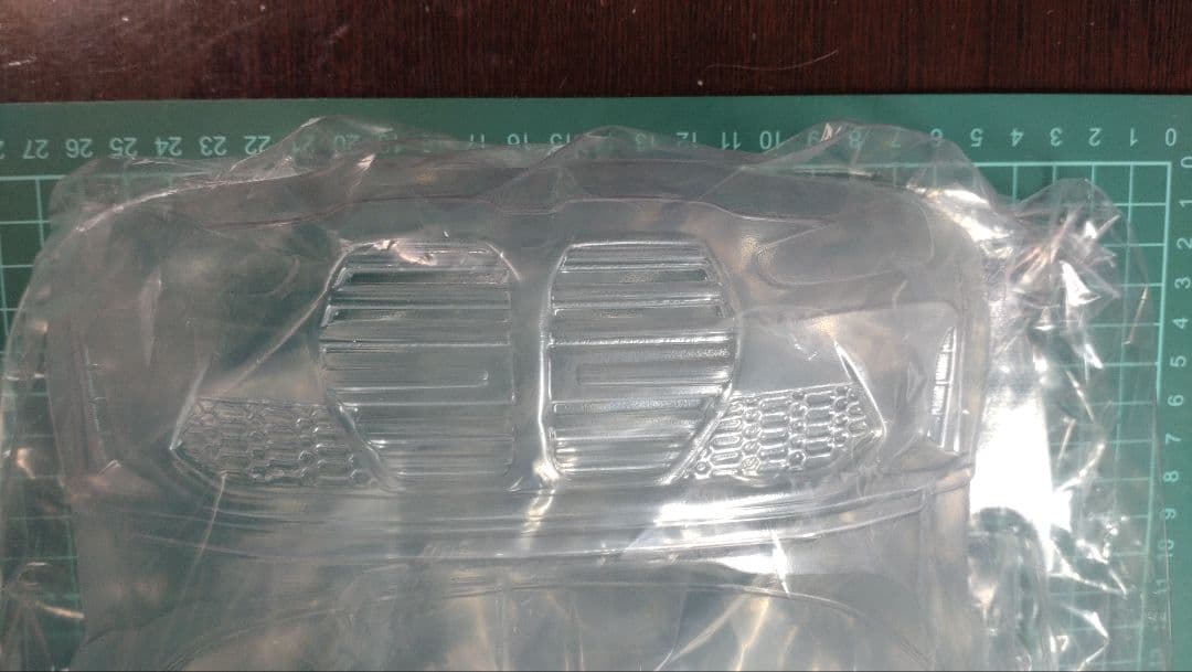 新品 無塗装  M4 G82 APLASTICS ラジドリ ボディ