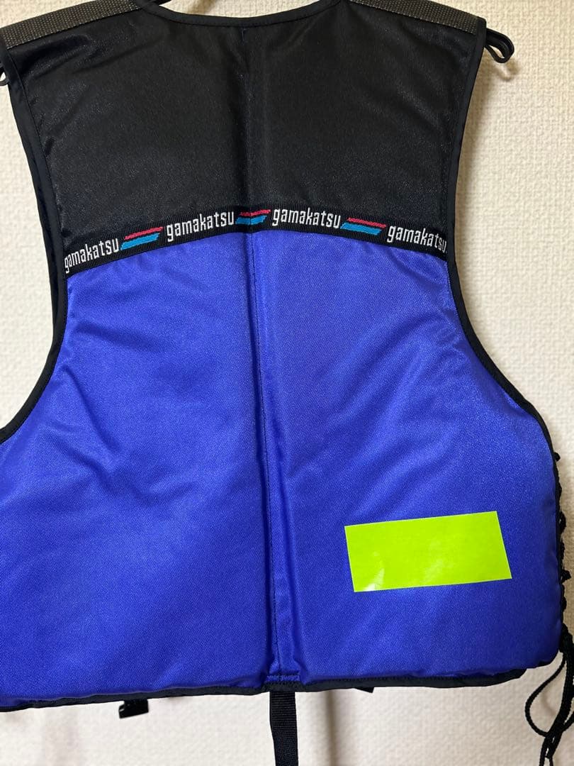 がまかつ　フローティングベスト&手袋