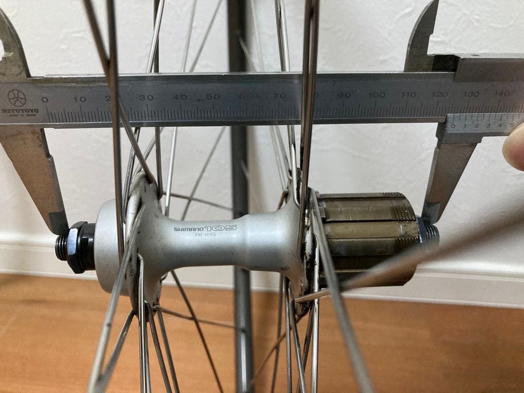 700cホイール前後セット　クリンチャー　エンド幅126mm ARAYAリム