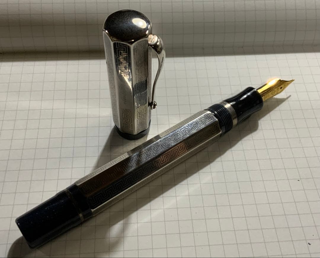 モンテグラッパ　限定万年筆　スターリングシルバー　ペン先 セーラー21K