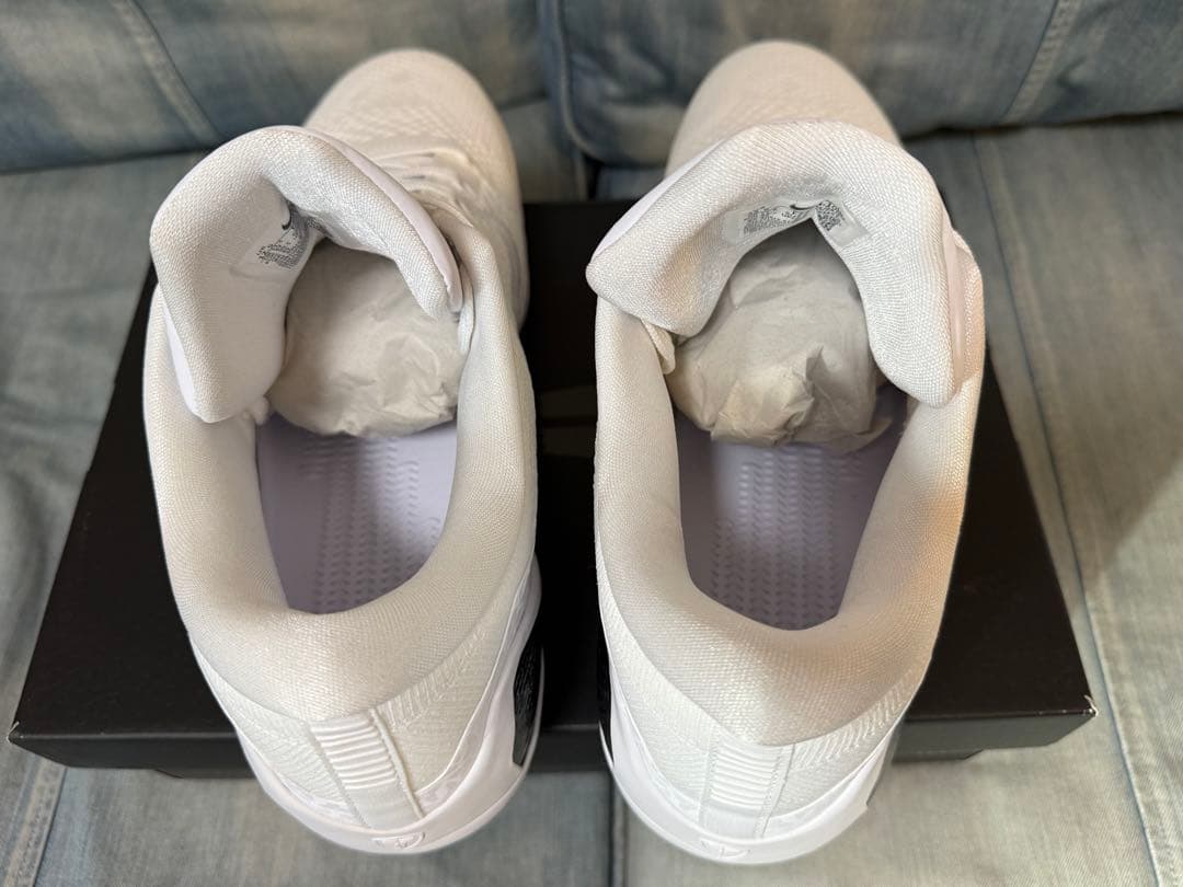 【新品】Nike Kobe 9 Elite Low Protro \"Halo\"