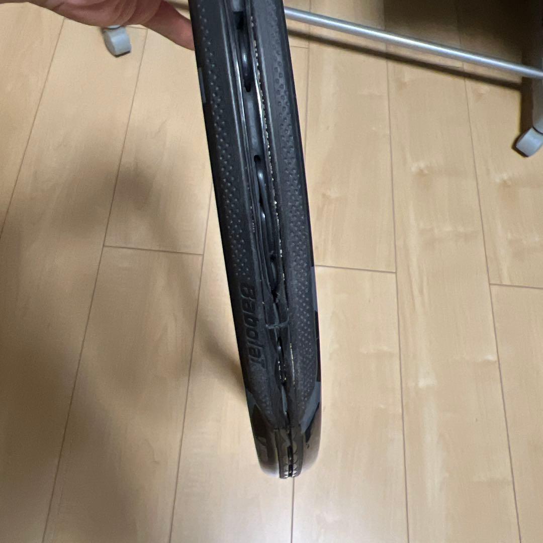 バボラ ピュアアエロ98 グリップ2