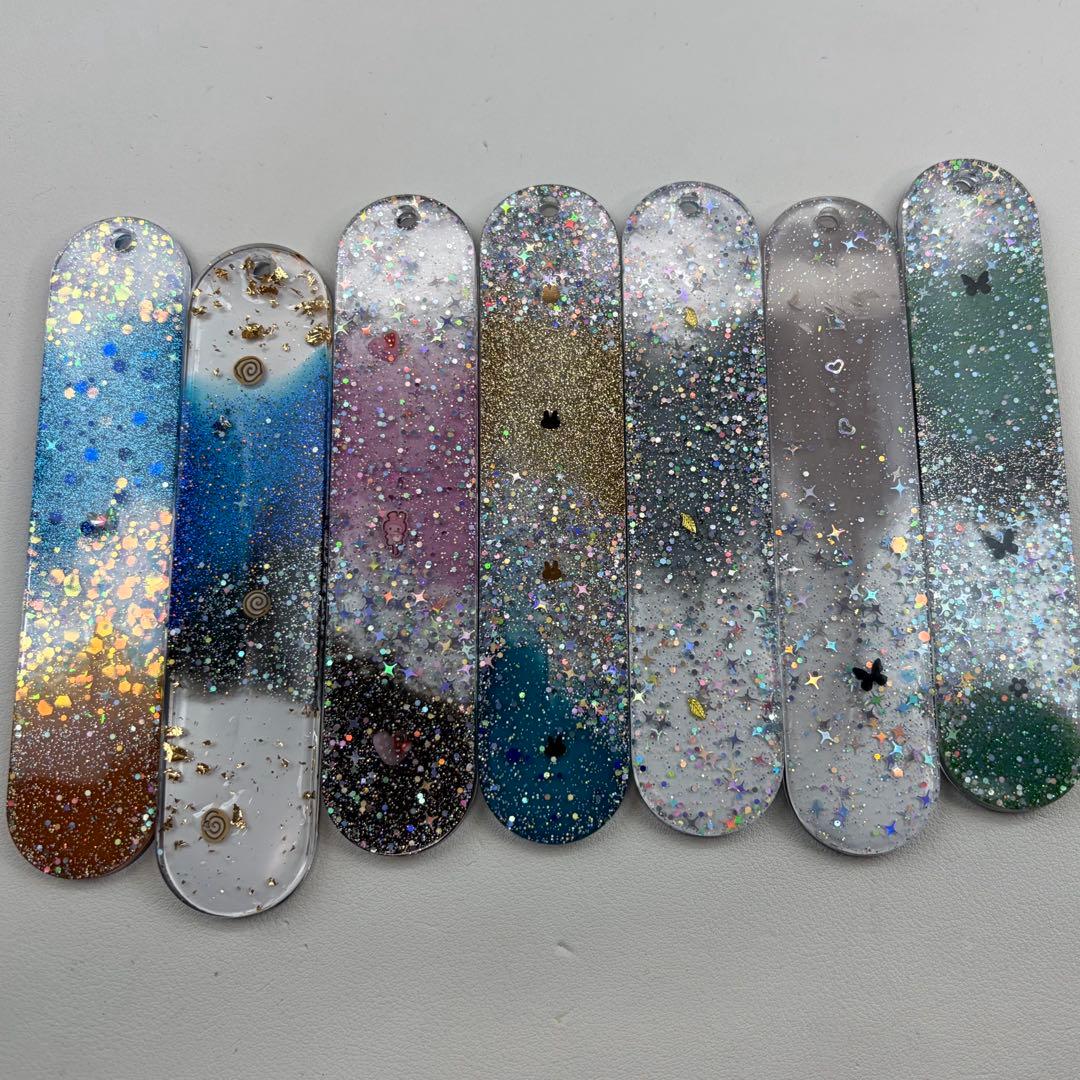 王一博 新作　可愛い　栞　レジンキーホルダー 7点セット❣️0126