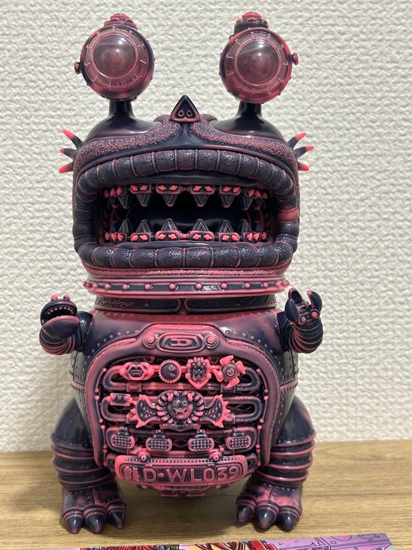 墓場の画廊　灯鯰獣　BODA ソフビ　限定5個のみ