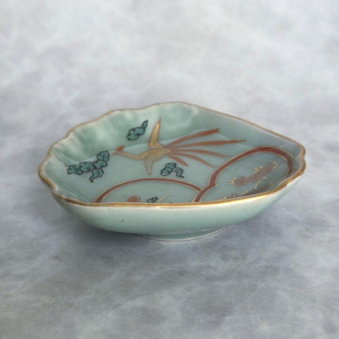 古伊万里　青磁　変形　小皿　豆皿　貝　赤絵　金彩　江戸時代　金直し　金継ぎ　骨董