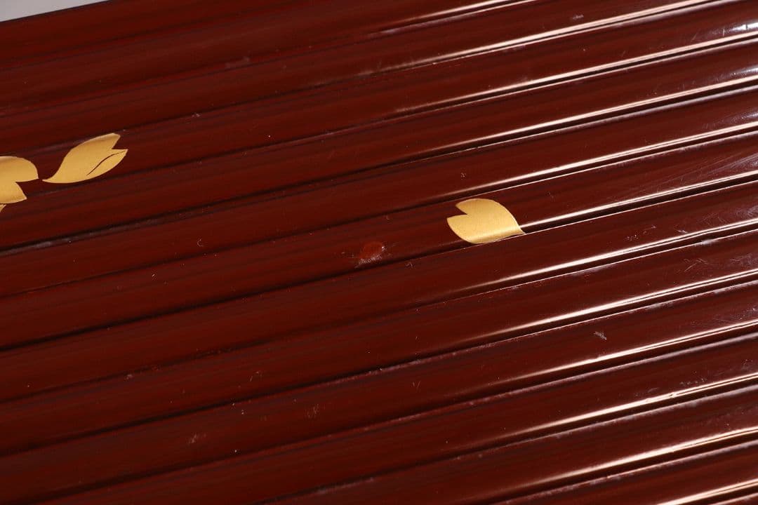 漆芸 桜ちらし蒔絵 花台 最大幅45.7cm 木製 卓 覆輪 雪輪 MA345