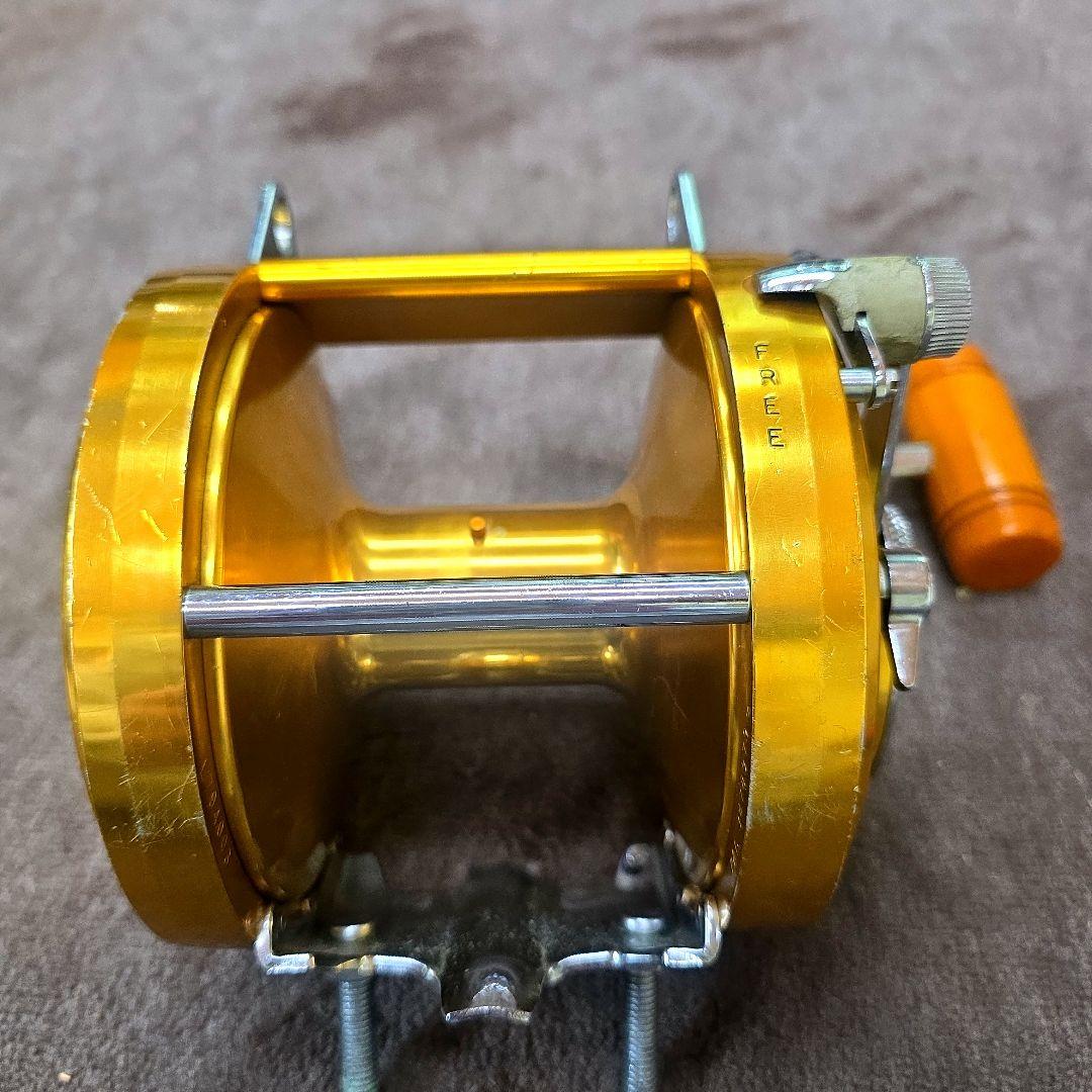 リール PENN International 80