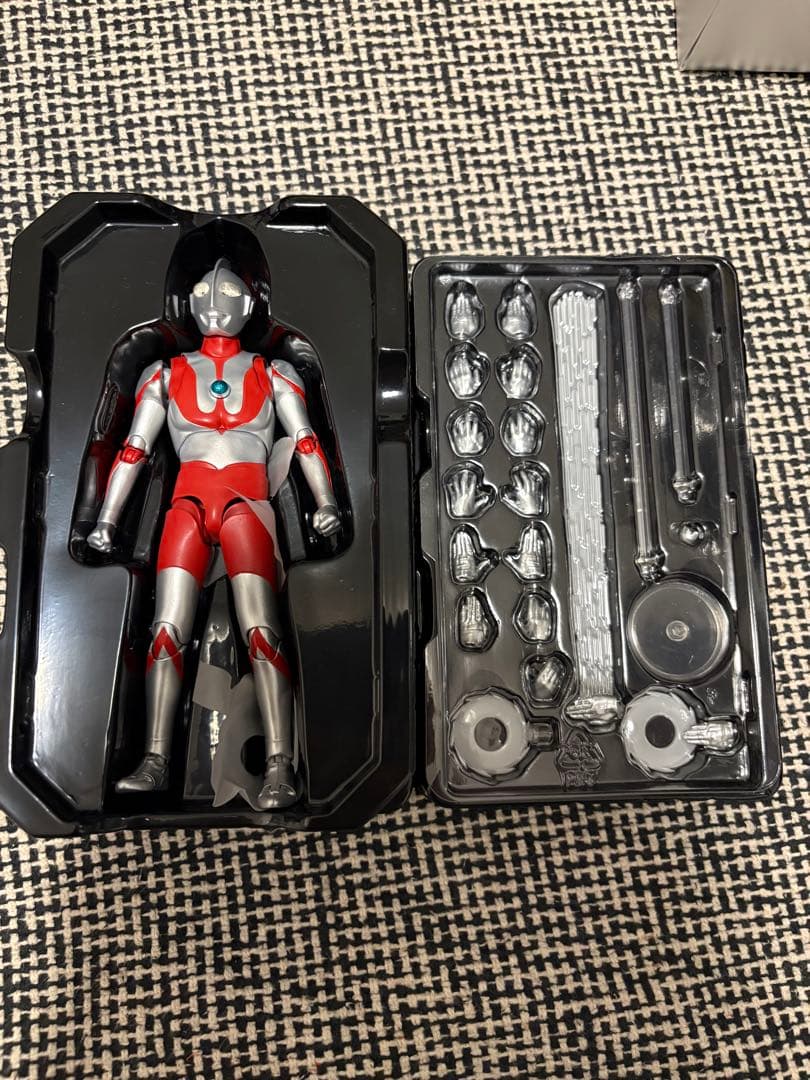 フィギュアーツ　ウルトラマン　セット