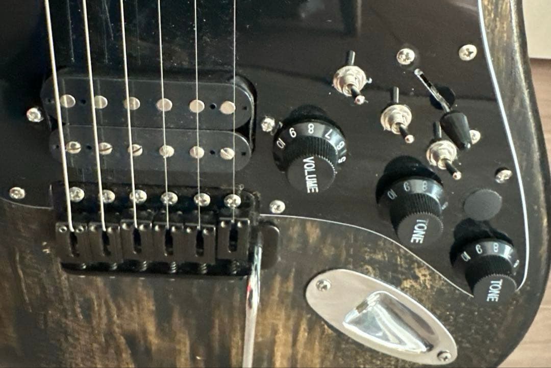 (中古) コンポーネント エレキギター ストラトタイプ　3ハム&シングル切替