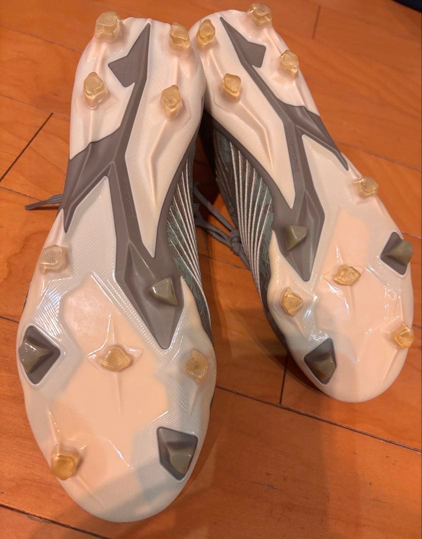 美品　アディダス　プレデター 27.5cm